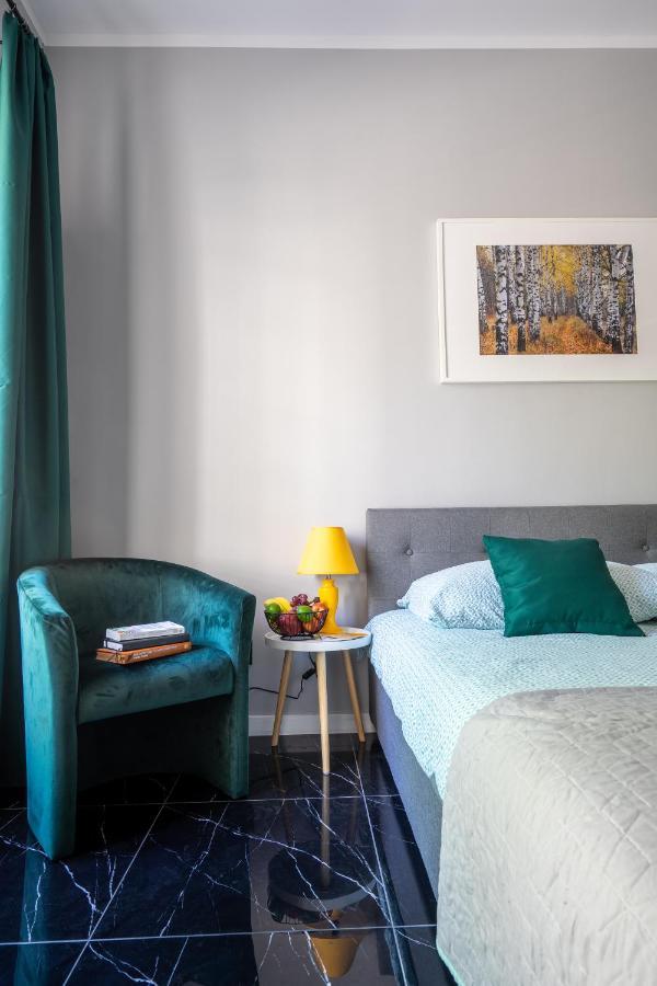 Stylish Studio In The Heart Of The City. Варшава Екстериор снимка