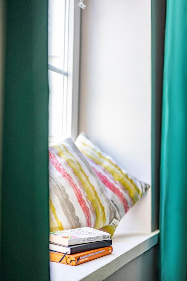Stylish Studio In The Heart Of The City. Варшава Екстериор снимка
