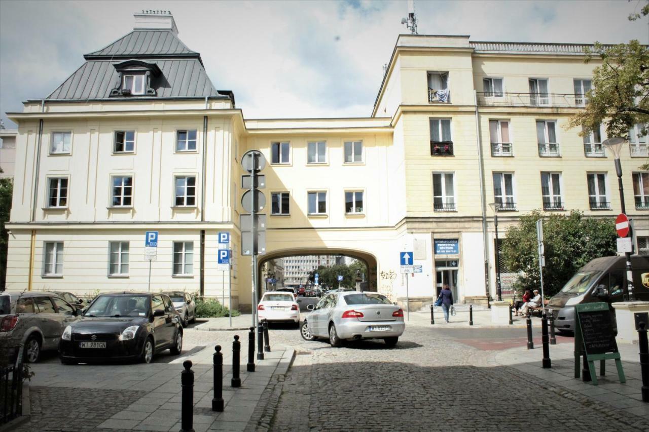 Stylish Studio In The Heart Of The City. Варшава Екстериор снимка